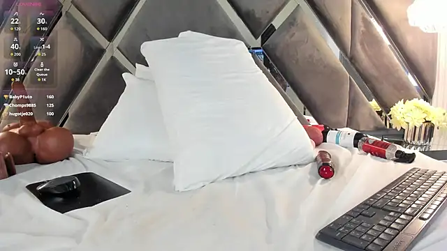 Ivonne_Millerr webcam