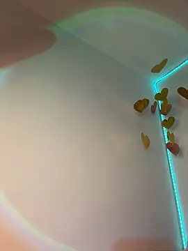 GiannaMagari_ webcam