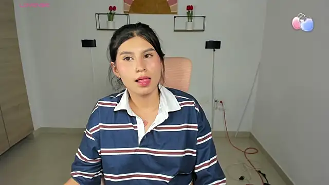 emily_villamil webcam