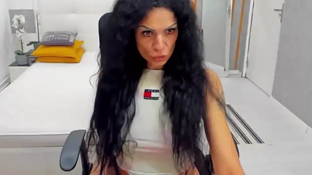 MarbellaRyder webcam