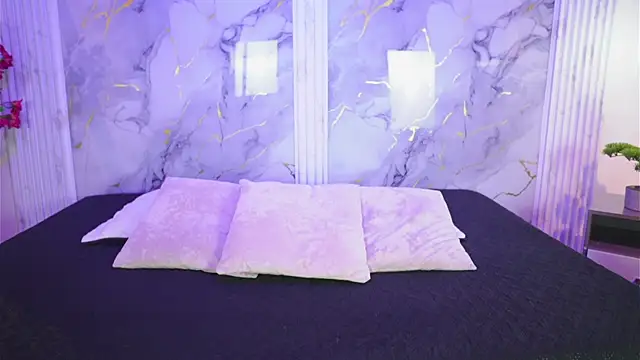 _charlotte_quee_ webcam