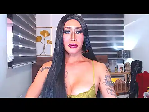 DominateMistressTania webcam