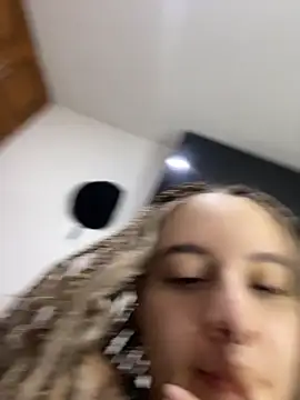 karla-thomsom10 webcam