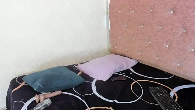 JulianaCarter webcam