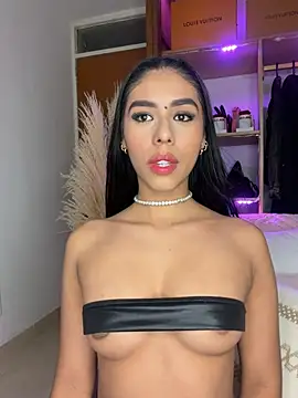 Rossie_Blooms webcam