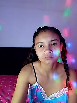 liz7skinny webcam