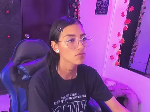 KarlaSlutSkinny__ webcam