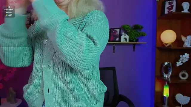 mila_glow1 - Mila_glow1's free webcam - UK Sex Cams