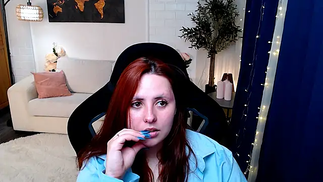 Hennessy_bunny webcam