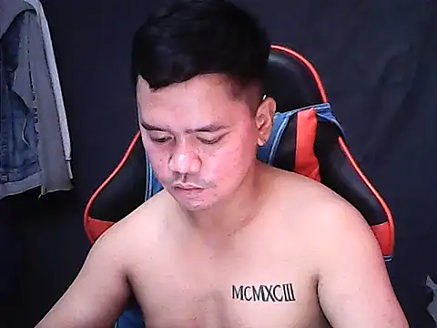 sweet_sexyasian69 (M young) - Cum in public or private to receiveb tks