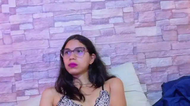 nextdoor_fantasy1 webcam