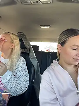 merlindave (F young) - Finger pussy /naked✌️🫦