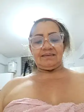 vickyfox_ - Vickyfox_'s free webcam - UK Sex Cams