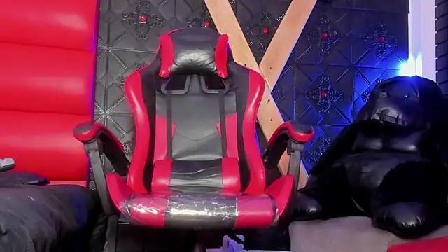 LilithCooperr_ webcam