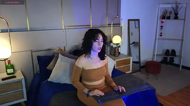 Lina_Montclair webcam