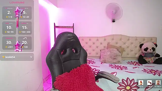 thalia_mills19 webcam