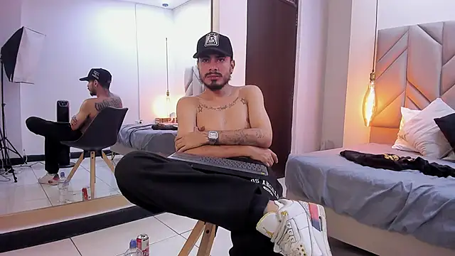 MatthewCullen webcam