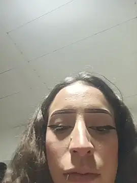 AlexxaAndRileyy webcam