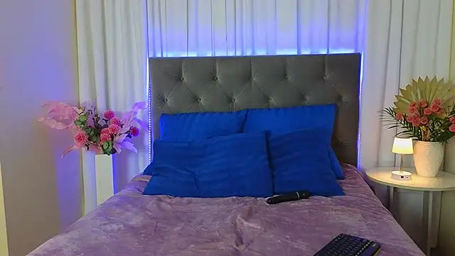 Ariana_Petite webcam