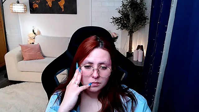 Hennessy_bunny webcam