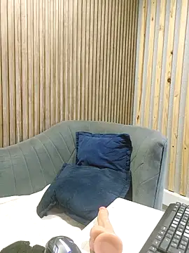 AngelyTorres_ webcam