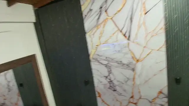 big_tits_in_your_face webcam