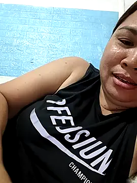 sweetlorie_83 - Sweetlorie_83's free webcam - UK Sex Cams