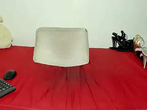 pamelyhot live sex cam