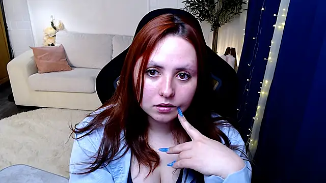 Hennessy_bunny webcam