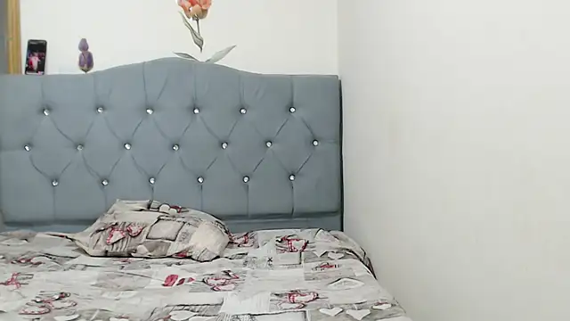 amaryxs (F teen) - DESNUDO EROTICO CON BAÑO EN ACEITE...