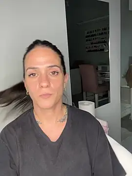 Donatellaaa07 webcam