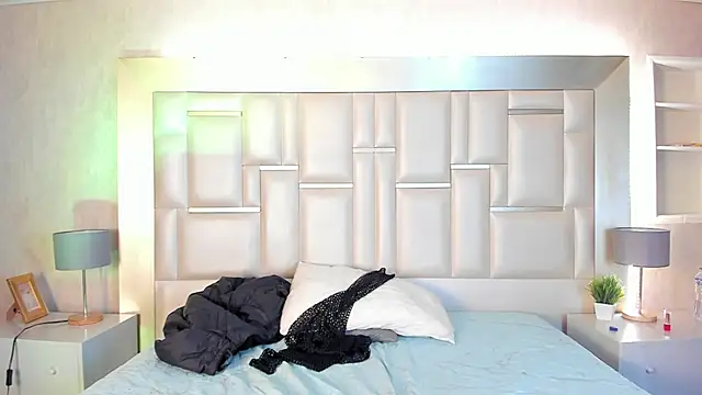 Alma_Monclair_ webcam