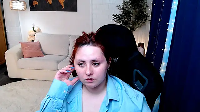 Hennessy_bunny webcam