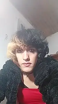 MakiMorningstar webcam