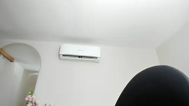 Preview of ebonybreastvh