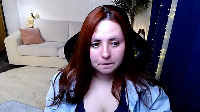 Hennessy_bunny webcam