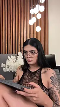 AliceRitter - Live Cams