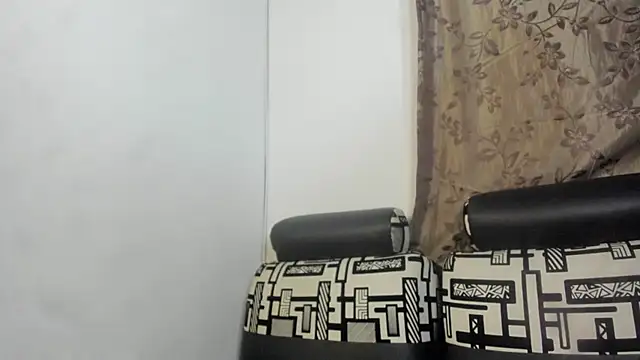 Nathaly_love96 webcam