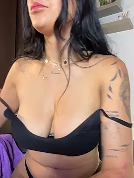 anaboonce_ (F young) - grab you from the side