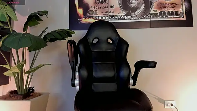 chrizmacgregor webcam