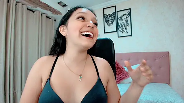 littlemolly_walcott webcam