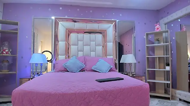 Goldentemptation_ webcam