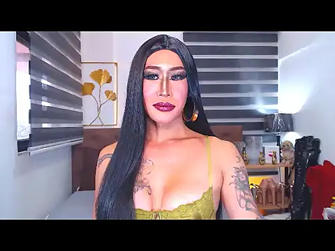 DominateMistressTania webcam