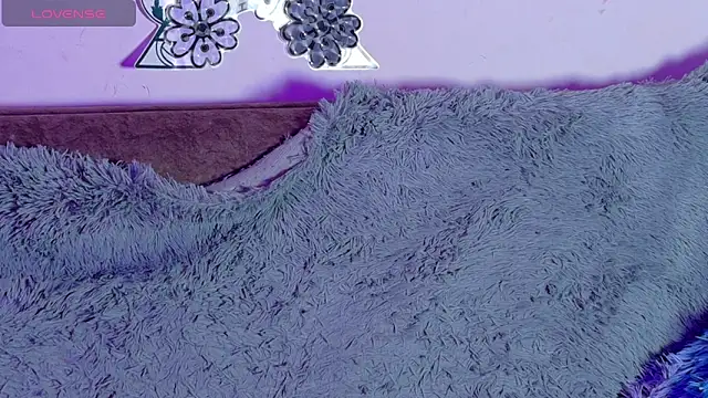 Lala_fluffy webcam