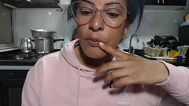 kateleyagrey - Kateleyagrey's free webcam - UK Sex Cams