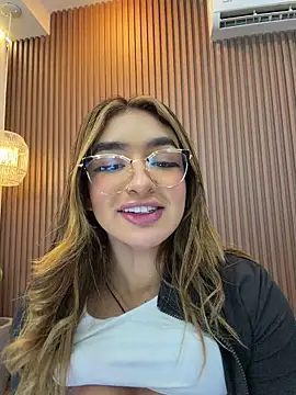 jenn_fit's live cam