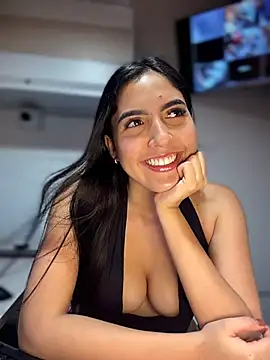 Sofia_Collins- webcam