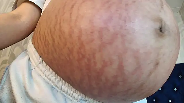 CarolineBrunx webcam