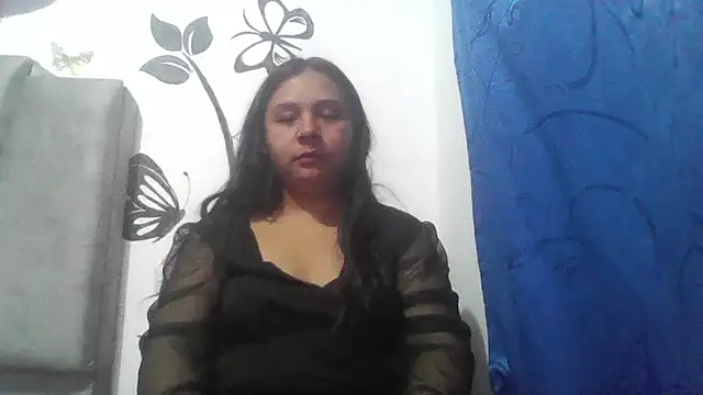 Charis_21 webcam