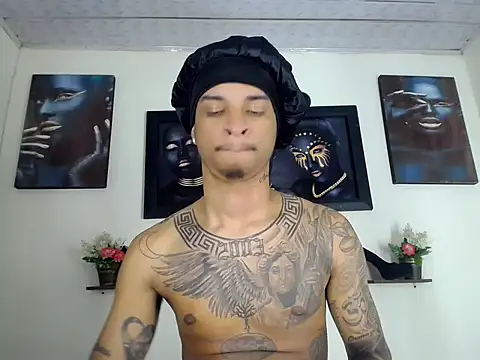 Tatoo_Noah webcam